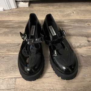 Steve Madden Black Mary Janes – Size 8.5